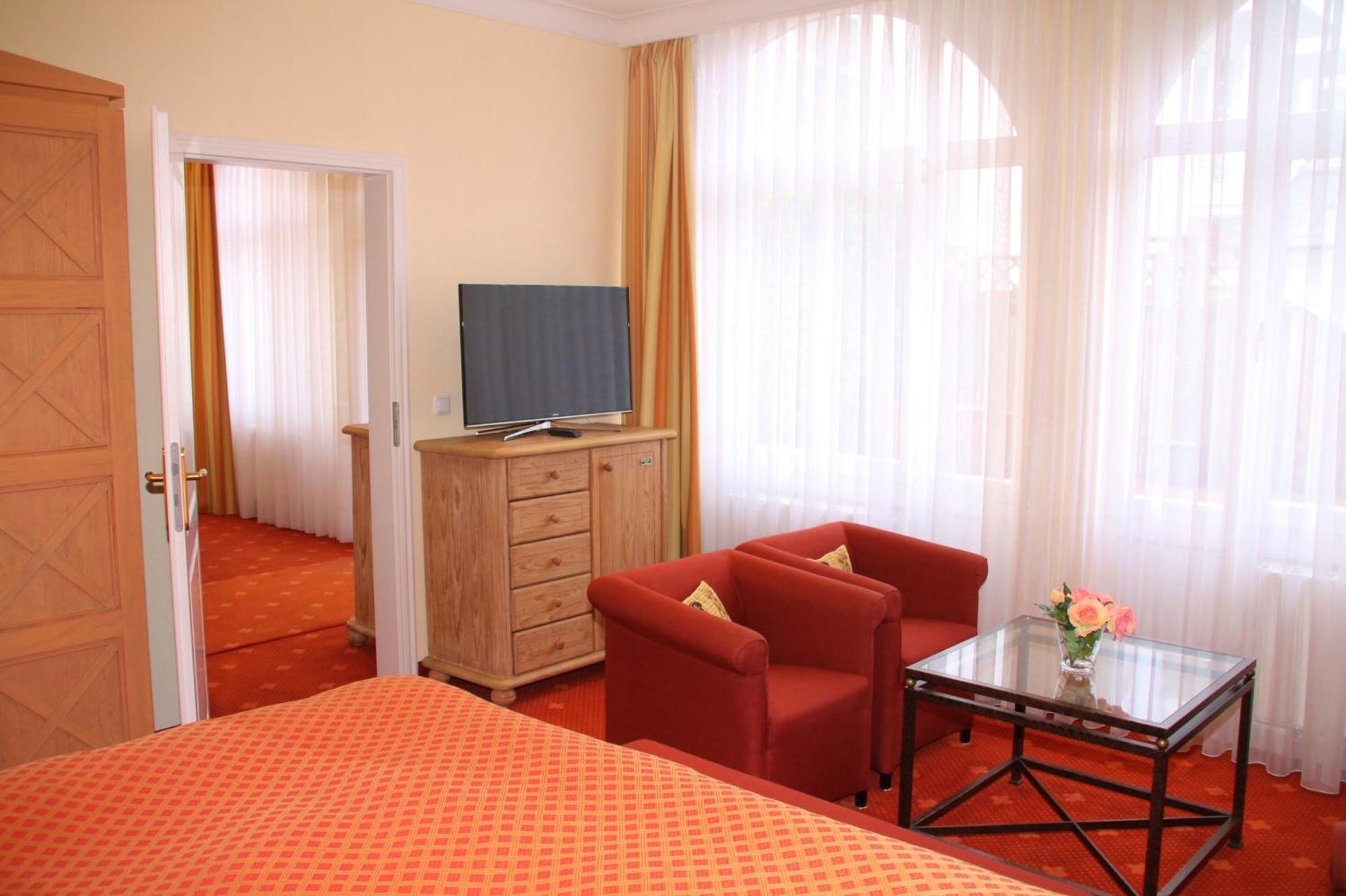 Romantik Im Hotel Villa Roehl ทิมเมนดอร์เฟอร์ ชตรันด์ ห้อง รูปภาพ